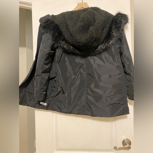 Converse Size XS Puffer Coat Black, W/Faux Fur Rimmed Hood And Pockets - Picture 6 of 13